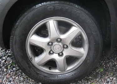 Инструкция по замене передних тормозных колодок и диска Хендай Туксон. Описание технологического процесса. Помощь автомобилисту в выборе. Видеомате...