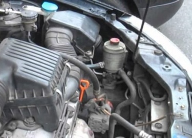 Замена масла в Хендай Санта Фе автомат: график проведения работ, правила выбора масла, порядок заливки. Как часто менять, почему нужно проверять ур...