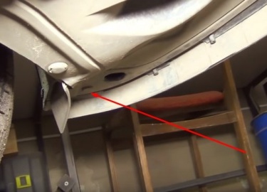 Информация по снятию переднего бампера на автомобиле Хендай Крета. Видео и фото.