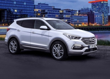Hyundai Santa Fe – кроссовер среднего класса, изначально разработанный для американского рынка. Модель первого поколения, вышедшая в 2000 году, соз...