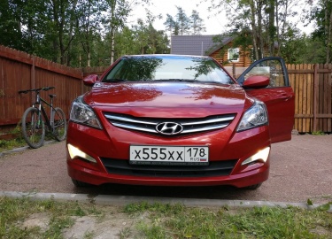 Дневные ходовые огни / ДХО (Daytime running lights, DRL) — внешние световые приборы, предназначенные для улучшения видимости движущегося