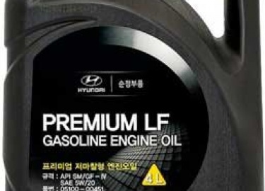 Старший брат паркетника ix35 под звучным названием Хендай Санта Фе был представлен в 2000 году. Базой при разработке среднеразмерного кроссовера по...